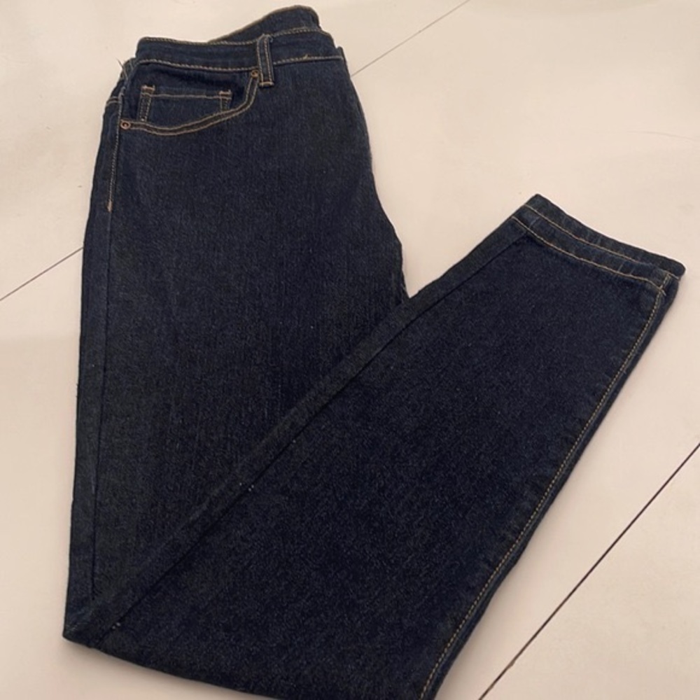 Skinny jeans